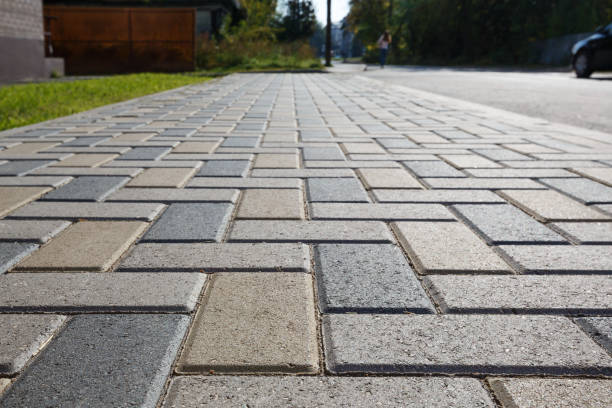 Best Driveway Paving Contractor  in Charlestown, IN